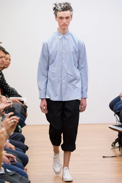 Look 2